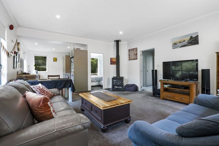 Photo of property in 81 Brois Street, Frankleigh Park, New Plymouth, 4310