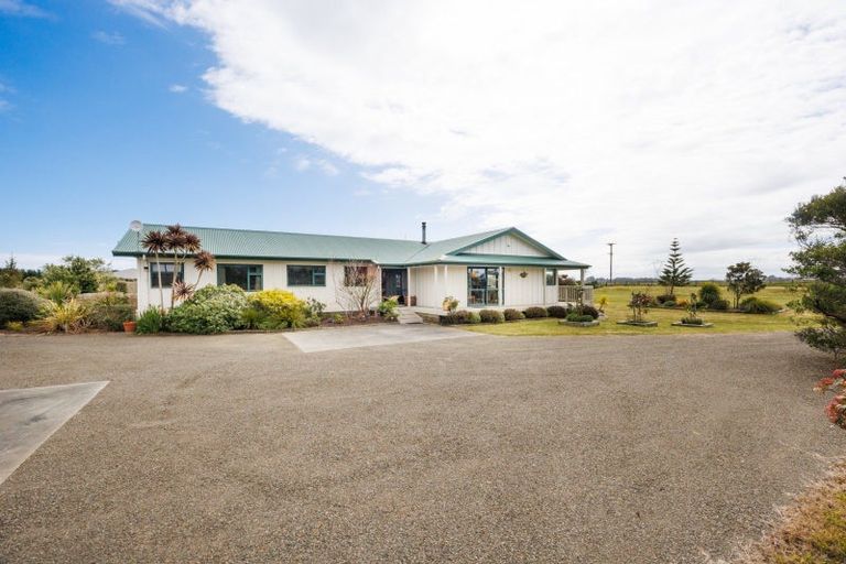 Photo of property in 366 Motuiti Road, Foxton, 4891