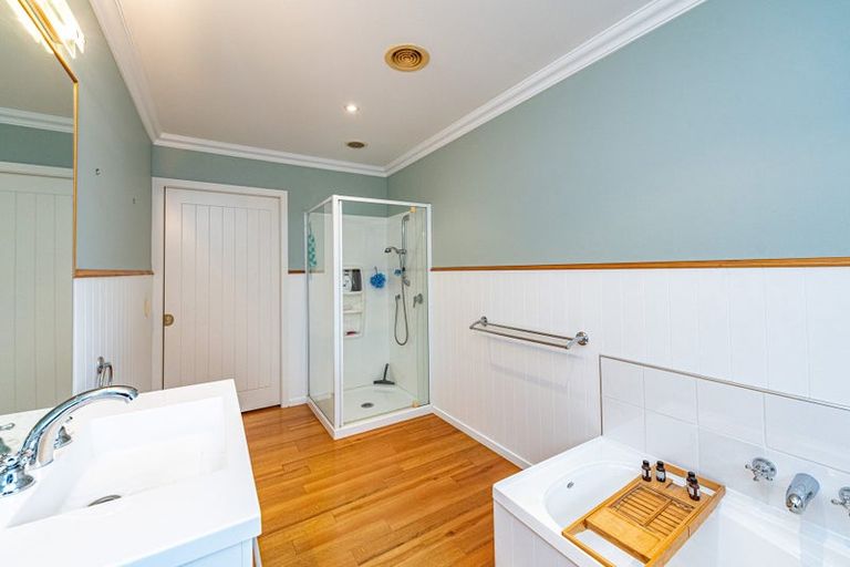 Photo of property in 12 St Johns Heights, Otamatea, Whanganui, 4500