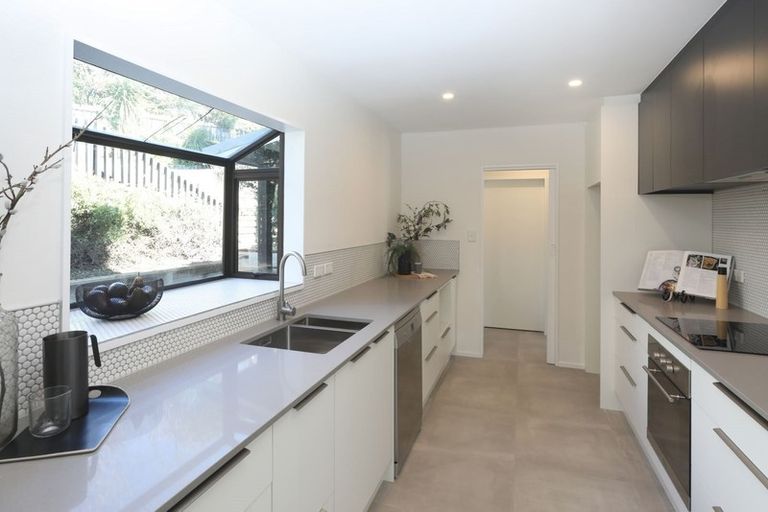 Photo of property in 9 Bengal Drive, Cashmere, Christchurch, 8022