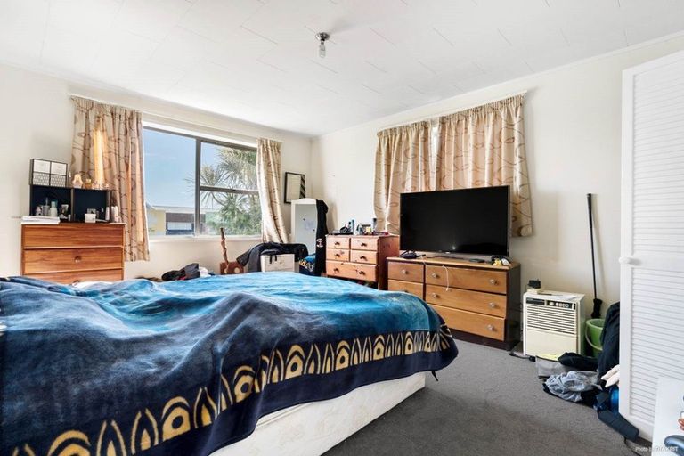 Photo of property in 146 Cascades Road, Pakuranga Heights, Auckland, 2010