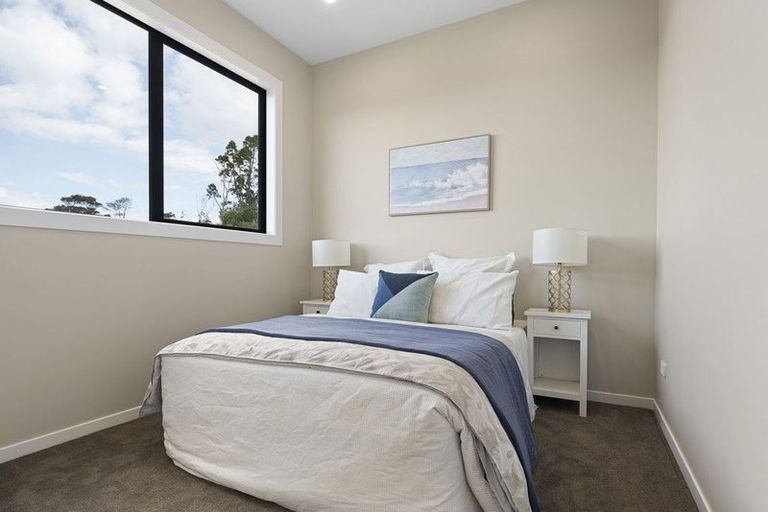 Photo of property in 20 Awanui Road, Red Beach, 0932