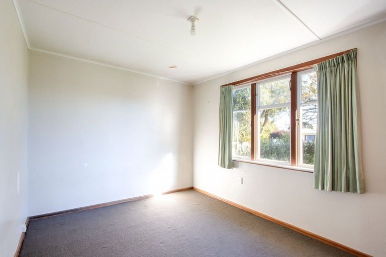 Photo of property in 44 Bright Crescent, Maraenui, Napier, 4110