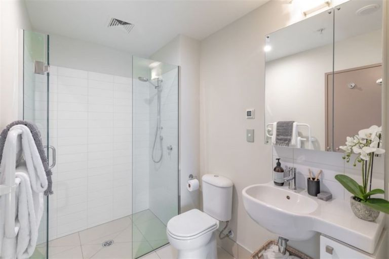 Photo of property in 6/41 Cambridge Terrace, Christchurch Central, Christchurch, 8013