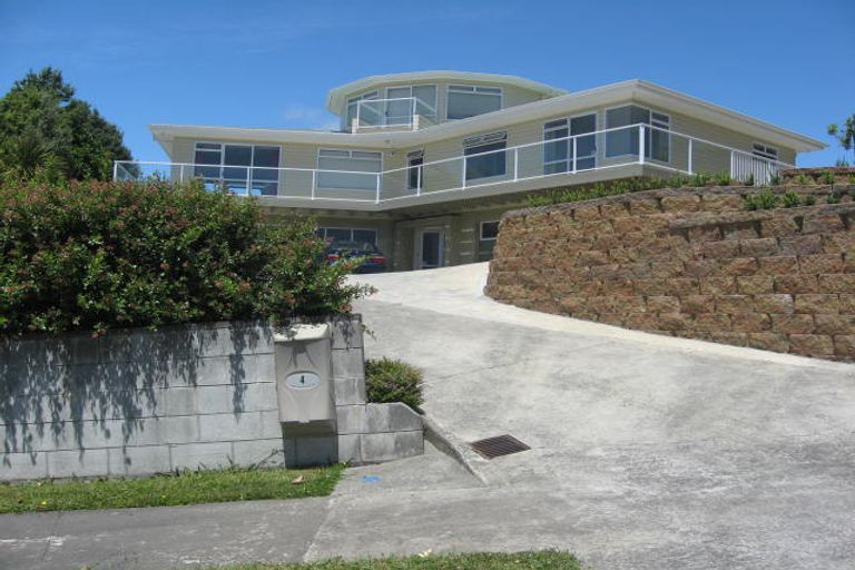 Photo of property in 4 Sunrise Heights, Feilding, 4702