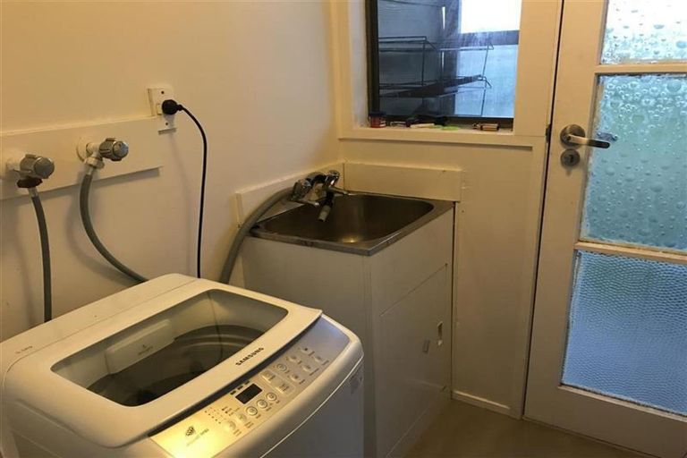 Photo of property in 70 Mahunga Drive, Favona, Auckland, 2024