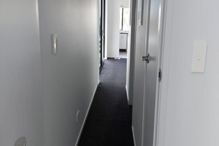 Photo of property in 2 Sacred Kingfisher Road, Hobsonville, Auckland, 0616