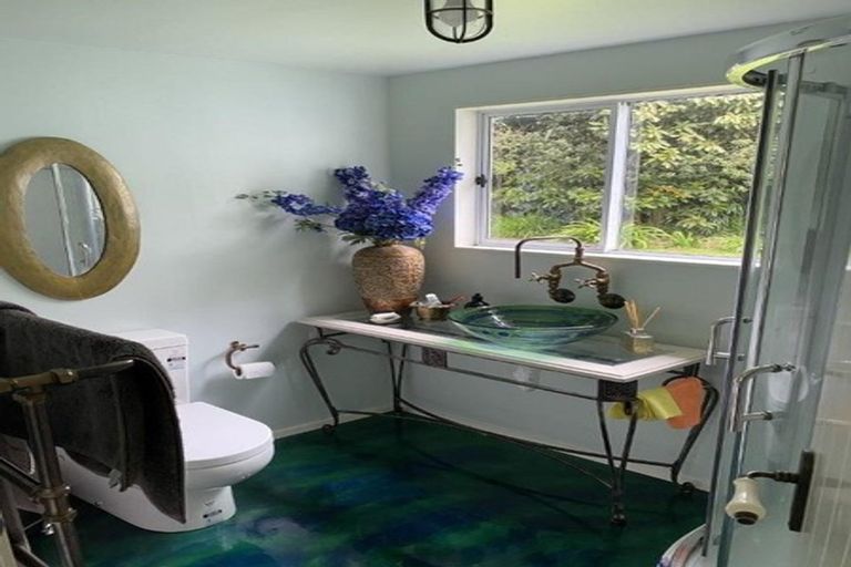 Photo of property in 10 Washbourn Road, Onekaka, Takaka, 7182