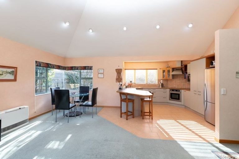 Photo of property in 21 Grosvenor Place, Rototuna, Hamilton, 3210