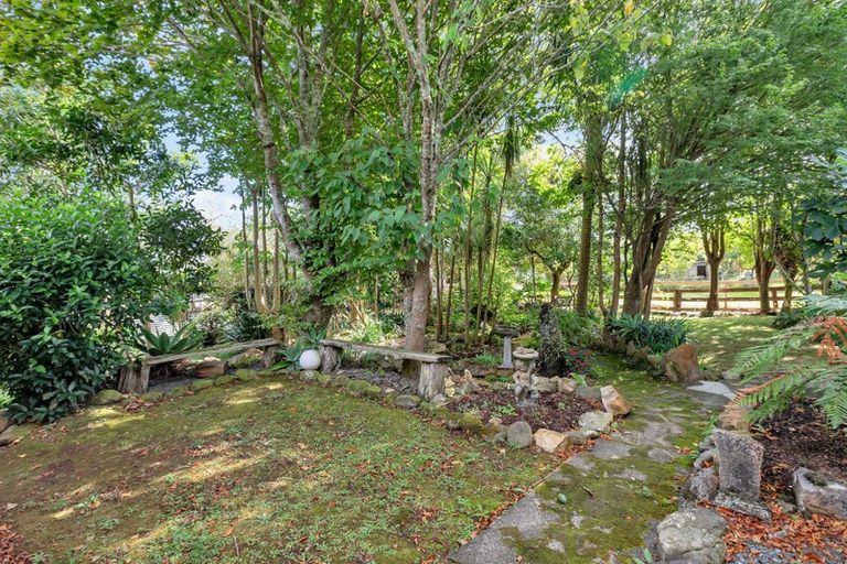 Photo of property in 113 Mountain View Road, Hikurangi, 0114