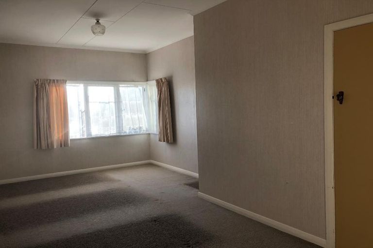 Photo of property in 26 Marine Parade, Otaki Beach, Otaki, 5512