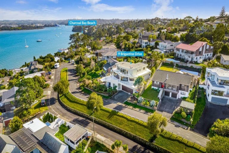 Photo of property in 9 Brigantine Drive, Beach Haven, Auckland, 0626