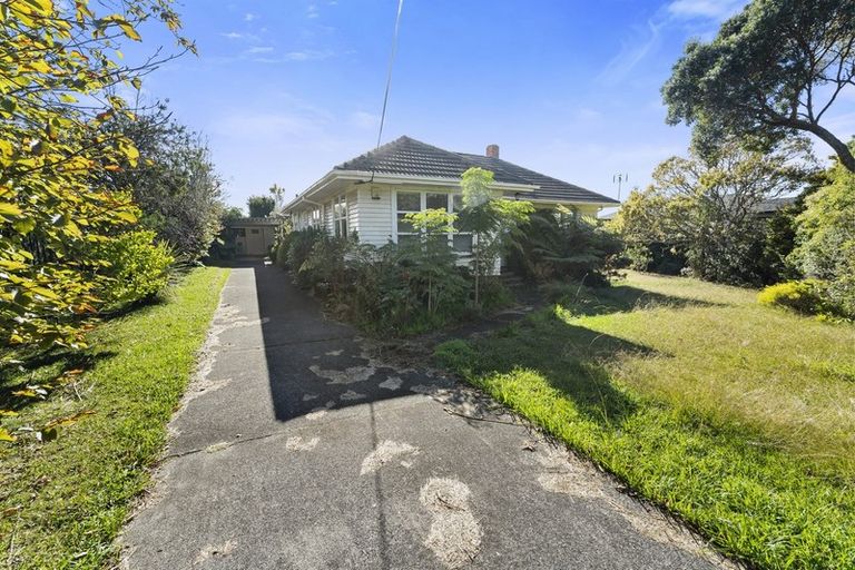 Photo of property in 53 Glengarry Road, Glen Eden, Auckland, 0602