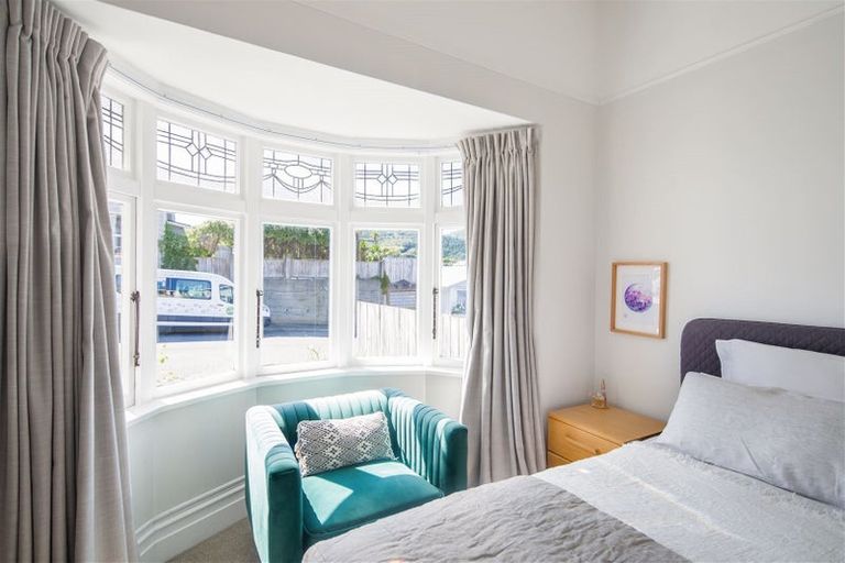 Photo of property in 52 Stanley Street, Berhampore, Wellington, 6023