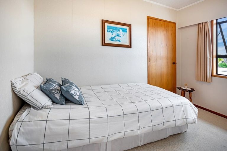 Photo of property in 24 Puketiro Place, Paihia, 0200