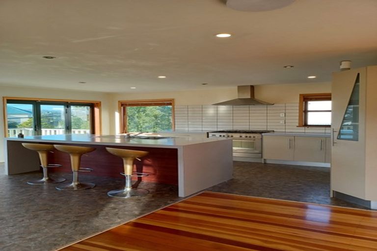 Photo of property in 45 Fraser Avenue, Johnsonville, Wellington, 6037