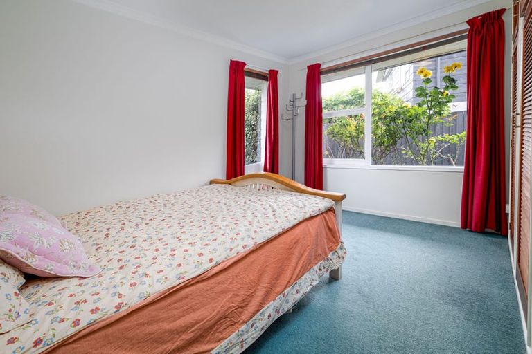 Photo of property in 32 Bucknell Street, Sockburn, Christchurch, 8042