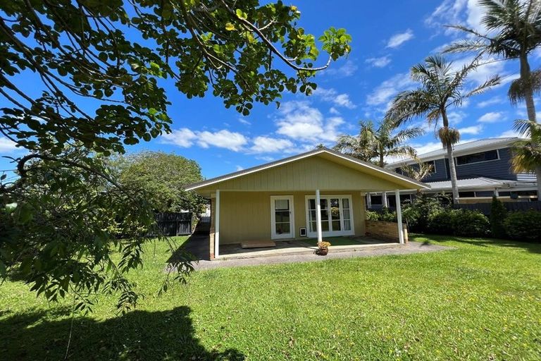 Photo of property in 37 Stanaway Street, Hillcrest, Auckland, 0627