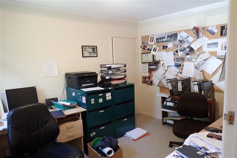 Photo of property in 20 Rainbow Drive, Rainbow Point, Taupo, 3330