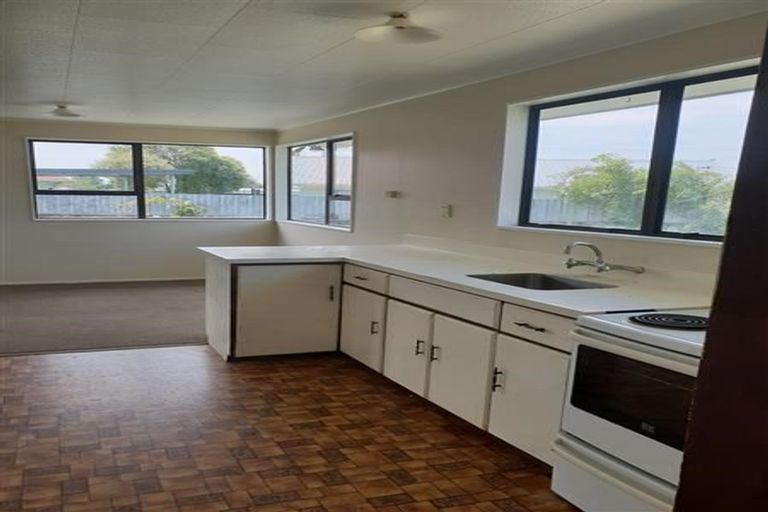 Photo of property in 290 Flaxmere Avenue, Flaxmere, Hastings, 4120