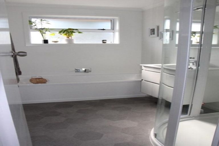 Photo of property in 17 Coonoor Road, Watlington, Timaru, 7910