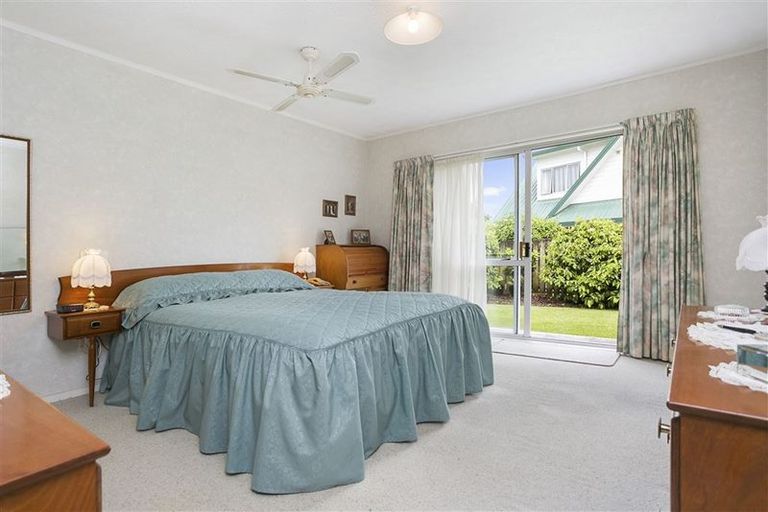 Photo of property in 2 Hilliard Place, Leamington, Cambridge, 3432