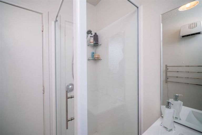 Photo of property in 24 Skerten Avenue, Hornby, Christchurch, 8042