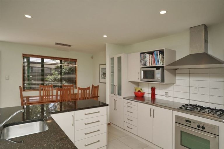 Photo of property in 63a Sandwich Road, Beckenham, Christchurch, 8023