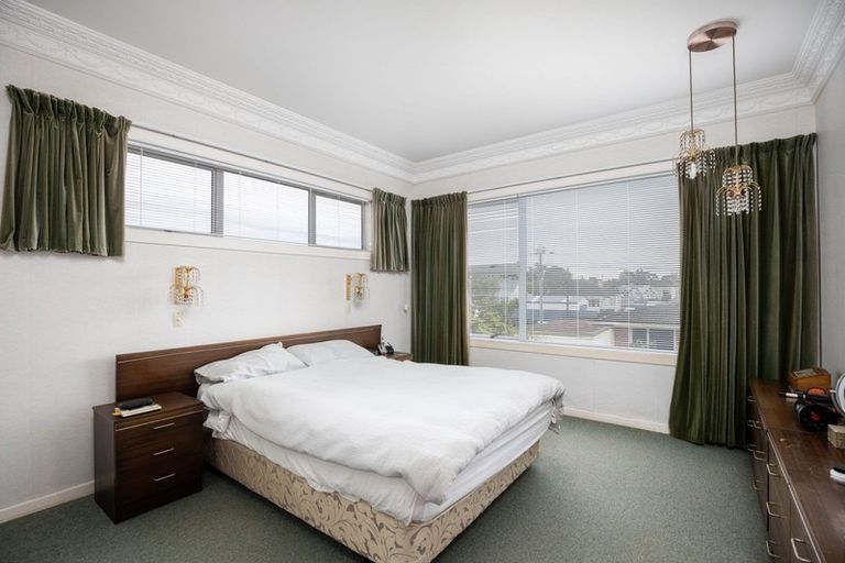 Photo of property in 7 Waimea Street, Westown, New Plymouth, 4310