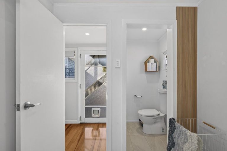 Photo of property in 83 Tukapa Street, Westown, New Plymouth, 4310