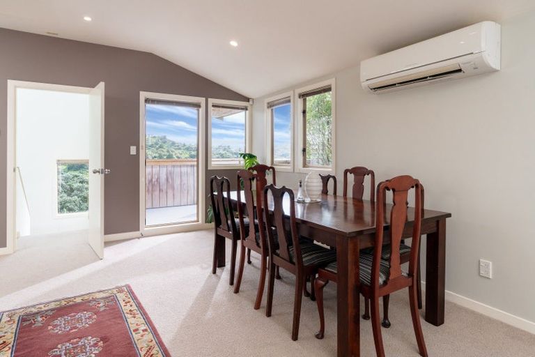 Photo of property in 23 Doris Gordon Crescent, Crofton Downs, Wellington, 6035