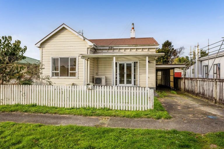 Photo of property in 16 Juliet Street, Stratford, 4332