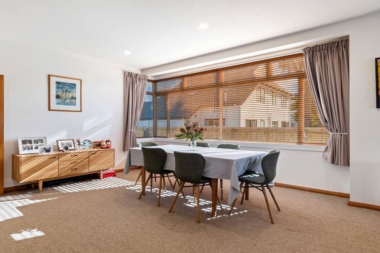 Photo of property in 16 Kotare Street, Fendalton, Christchurch, 8041