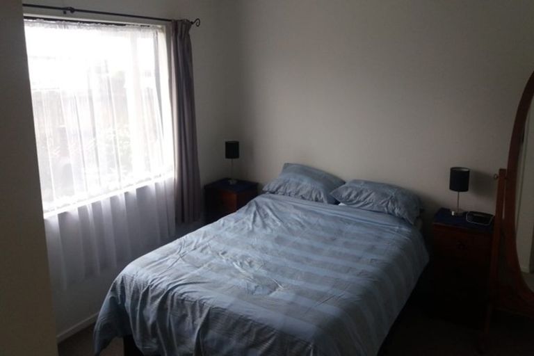 Photo of property in 3 Nadine Place, Mangere Bridge, Auckland, 2022