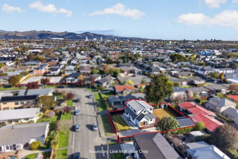 Photo of property in 61 Lindsay Street, St Albans, Christchurch, 8014