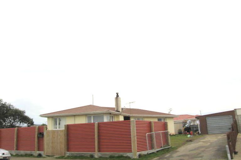 Photo of property in 2 Dundee Street, Strathern, Invercargill, 9812