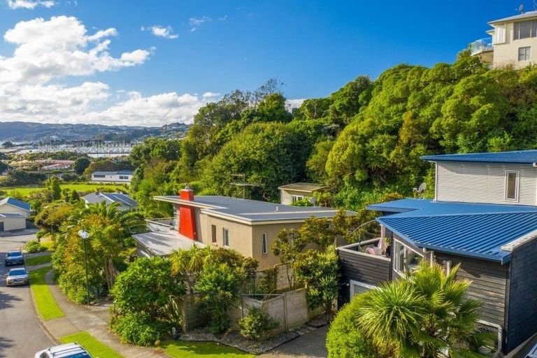 Photo of property in 3 Paremata Drive, Paremata, Porirua, 5024