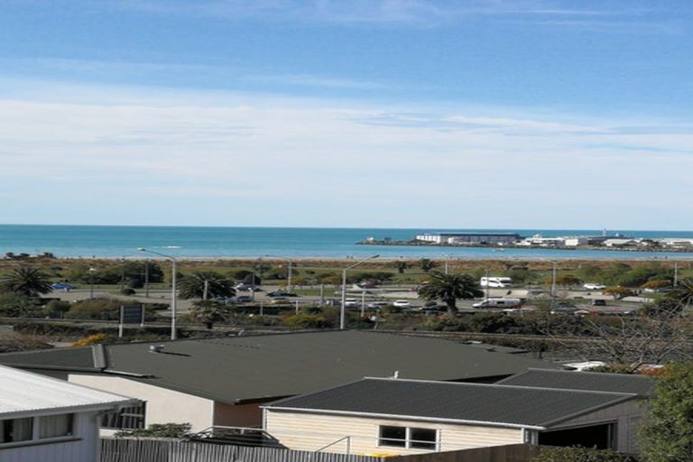 Photo of property in 1-4/7 Wai-iti Road, Maori Hill, Timaru, 7910