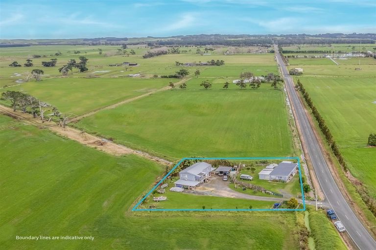 Photo of property in 25a-b Spains Road, Awanui, 0486