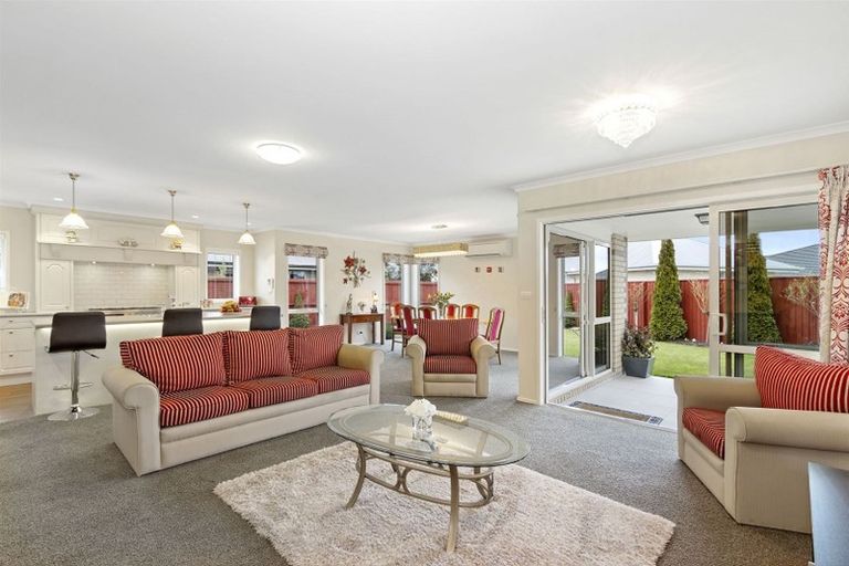 Photo of property in 27 Wootton Place, Kaiapoi, 7630