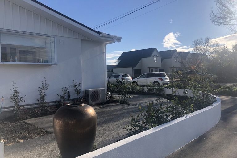 Photo of property in 33 Stoneyhurst Street, St Albans, Christchurch, 8014