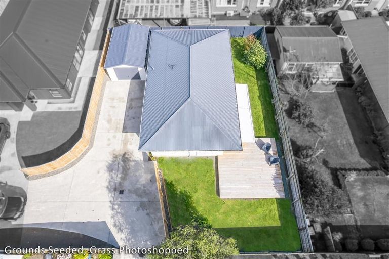 Photo of property in 5a Totara Park Road, Clouston Park, Upper Hutt, 5018