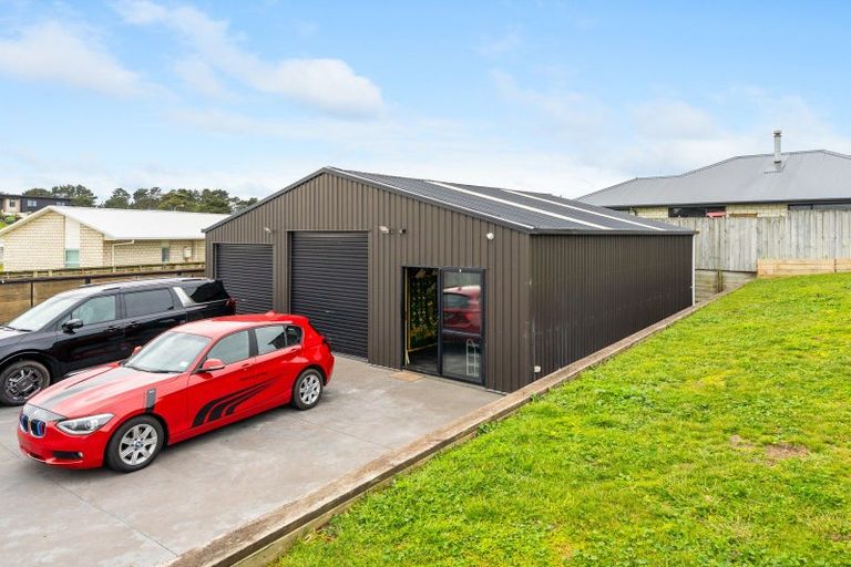 Photo of property in 5 Golf Vue Place, Castlecliff, Whanganui, 4501