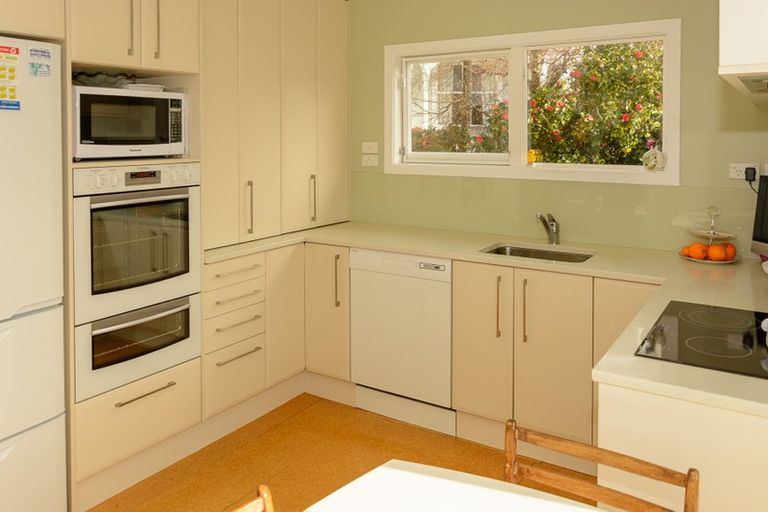 Photo of property in 117 Upland Road, Kelburn, Wellington, 6012