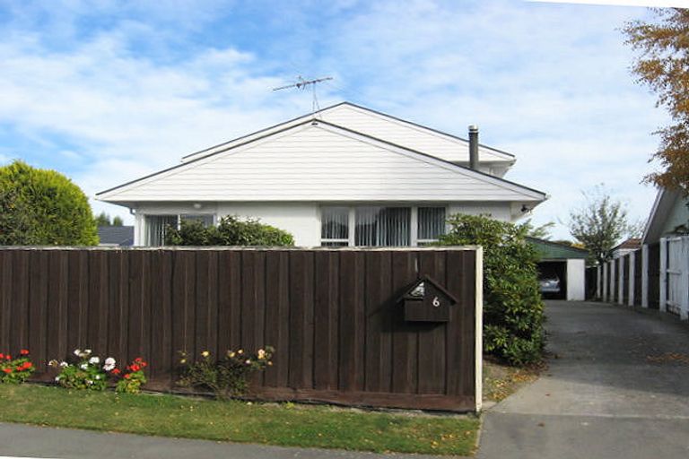 Photo of property in 6 Mason Place, Sockburn, Christchurch, 8042
