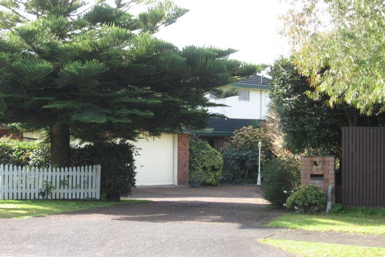 Photo of property in 3 Bothwell Place, Pahurehure, Papakura, 2113