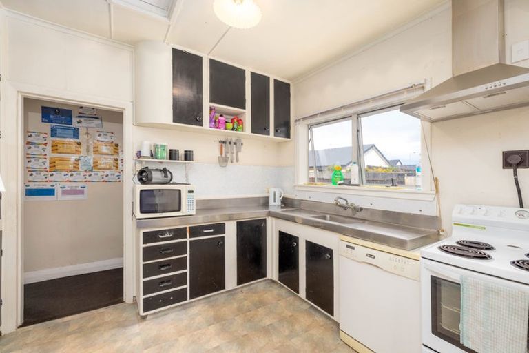 Photo of property in 1/461 Bower Avenue, Parklands, Christchurch, 8083