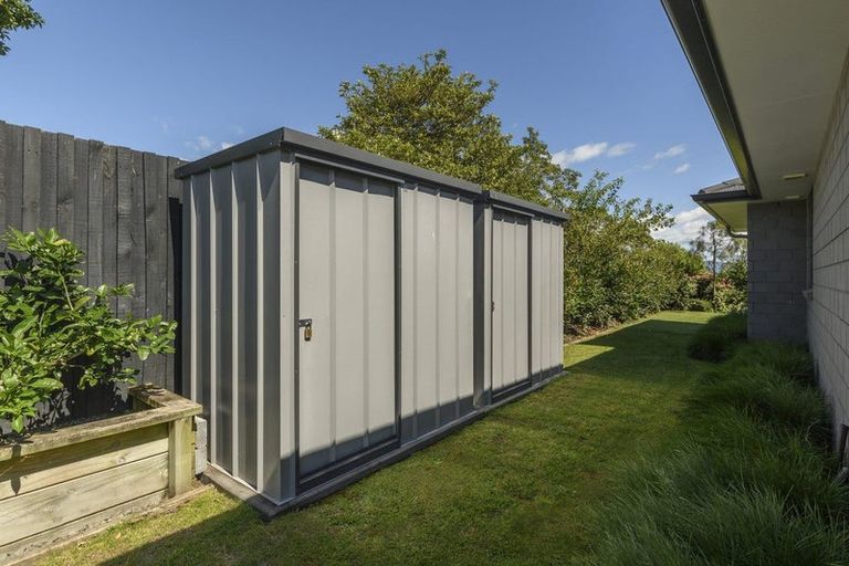 Photo of property in 26 Charlotte Drive, Omokoroa, 3114