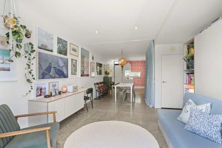 Photo of property in 216 Hobsonville Point Road, Hobsonville, Auckland, 0616