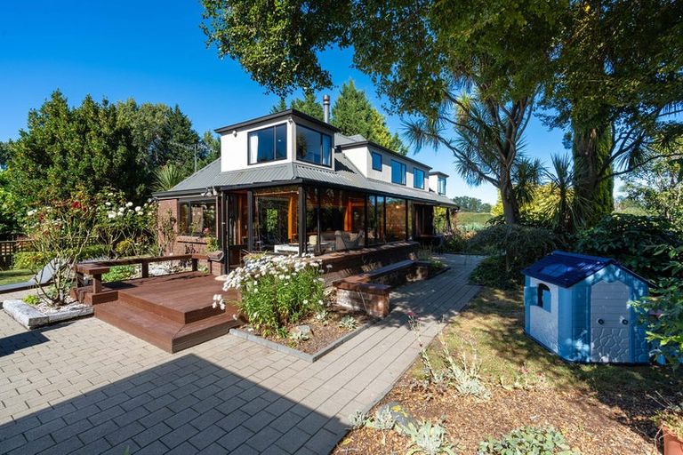 Photo of property in 96 Dukes Road North, Mosgiel, 9092
